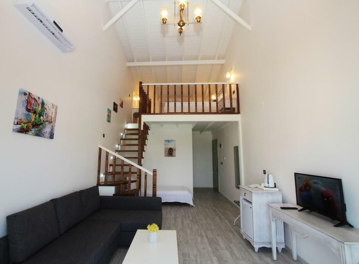 Duman Boutique Hotel Cesme Exterior photo